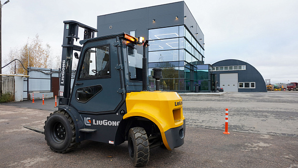 Дизельный вилочный погрузчик LiuGong CLG2035H-R (3,5 тонны)