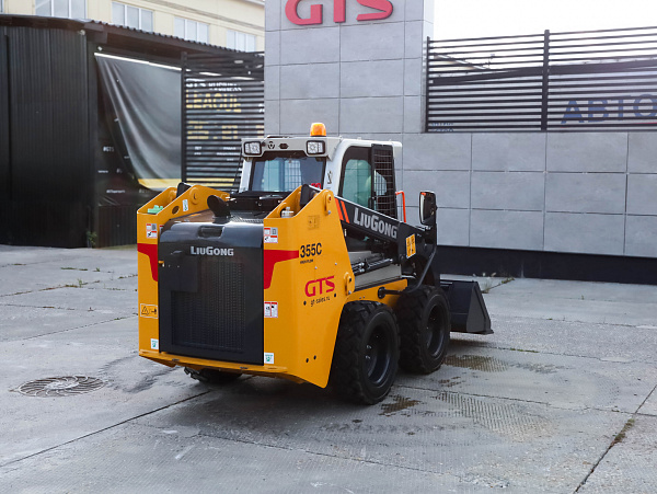 Мини-погрузчик LiuGong CLG355С