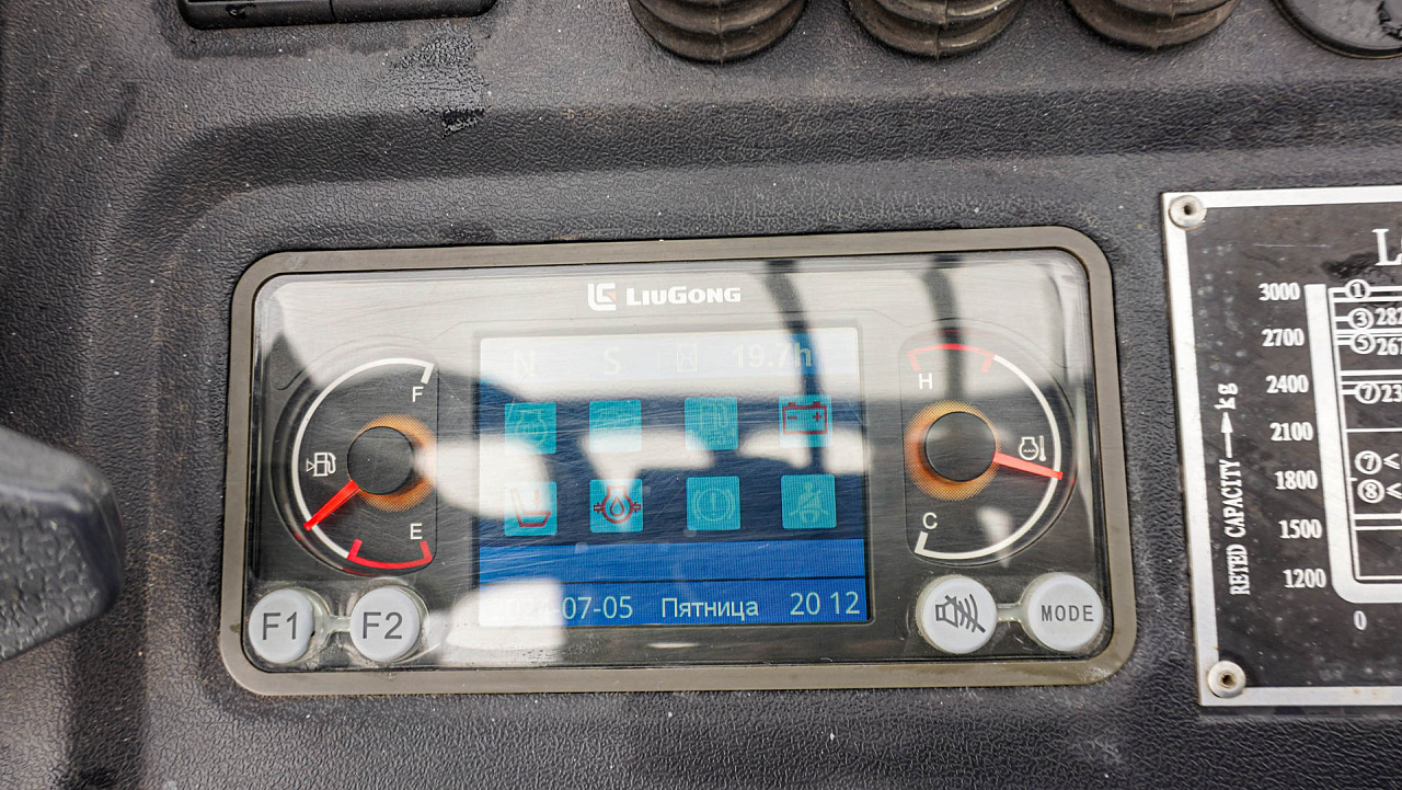 Дизельный вилочный погрузчик LiuGong CLG2030H (3 тонны)