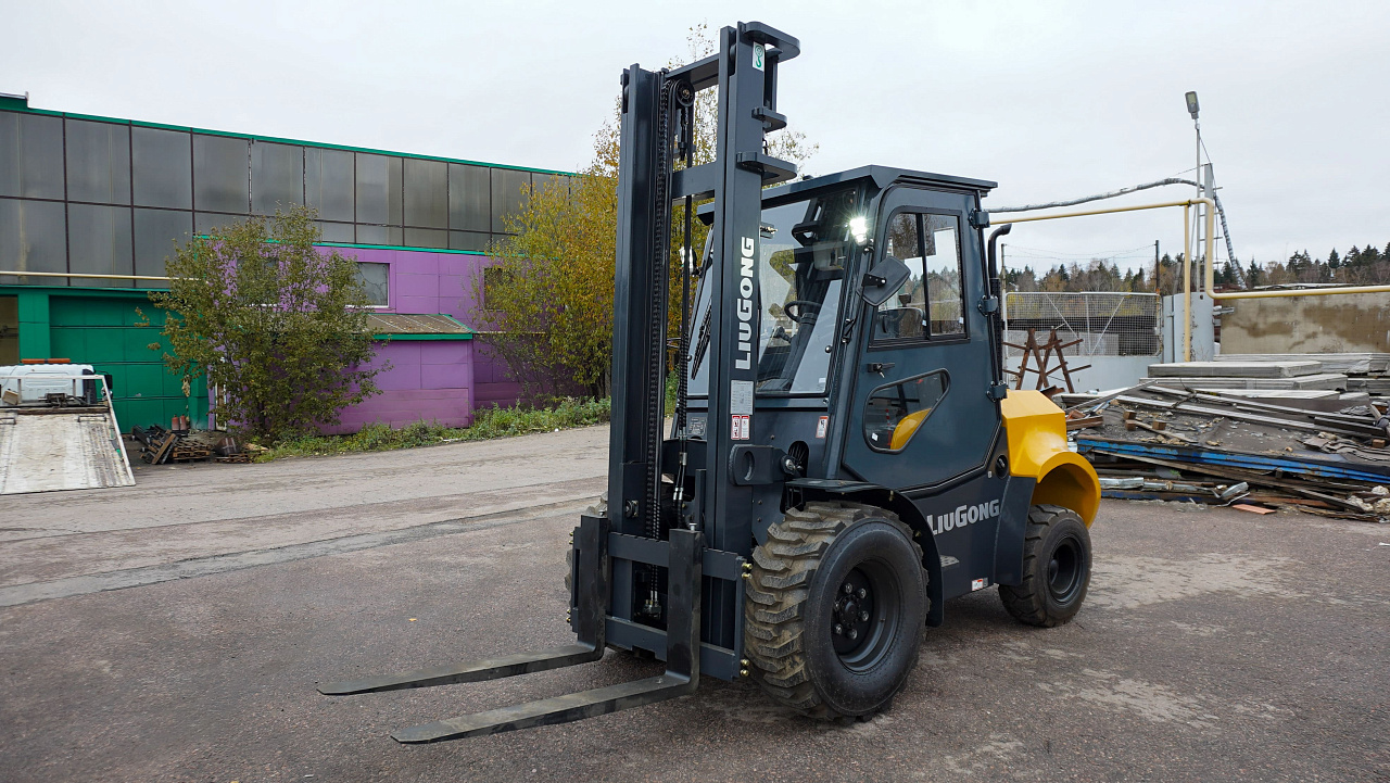 Дизельный вилочный погрузчик LiuGong CLG2035H-R (3,5 тонны)