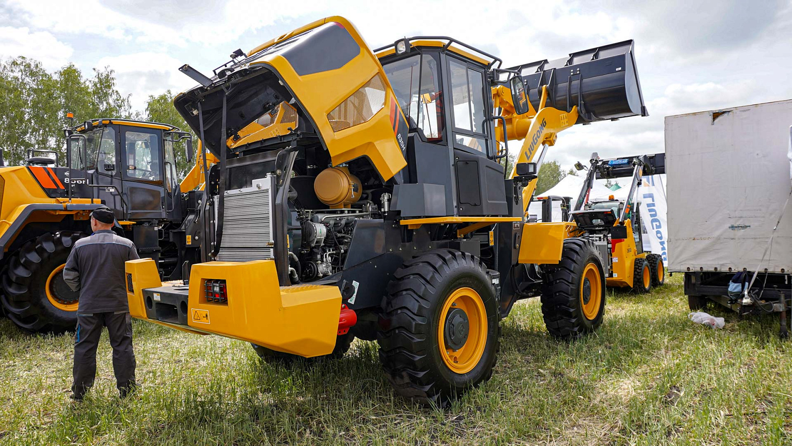 ОСТРОВ МАШИН на выставке "День Тамбовского поля 2024"