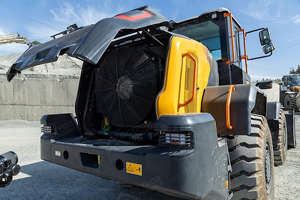 Фронтальный погрузчик LiuGong CLG848Т