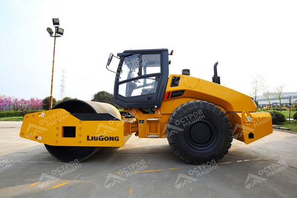 Каток грунтовый одновальцовый CLG6122E (задний привод) 28/33 Гц