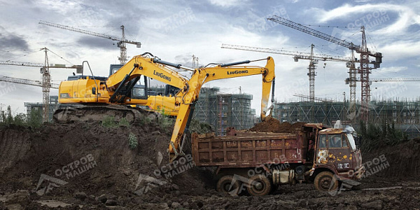 Экскаватор гусеничный LiuGong CLG922E (22 тонны)