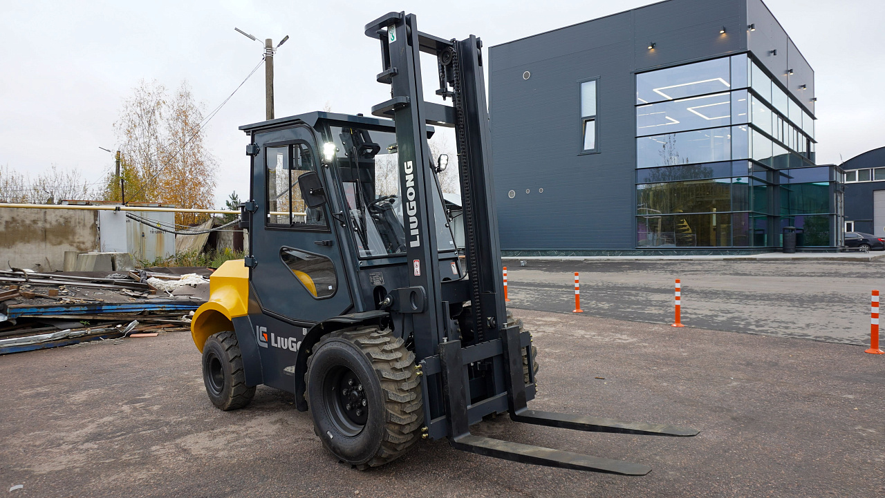 Дизельный вилочный погрузчик LiuGong CLG2035H-R (3,5 тонны)