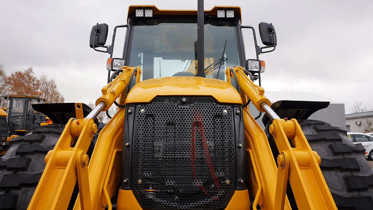 Экскаватор-погрузчик LiuGong CLG777A-S