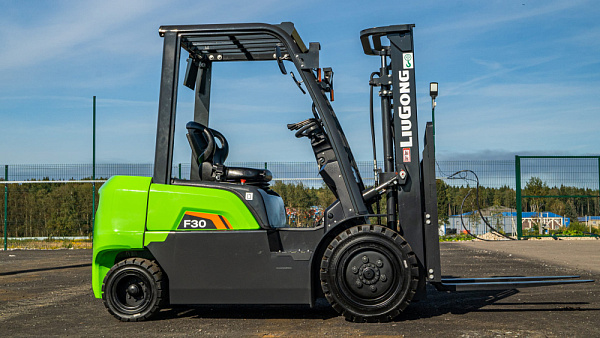 Электрический вилочный погрузчик LiuGong CPD30 FS (3 тонны)