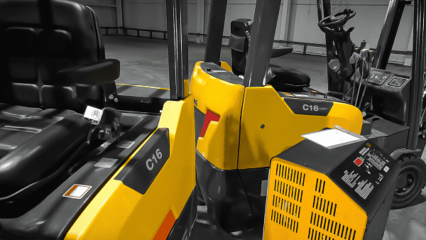 Электрический вилочный погрузчик LiuGong CLGA16-T, трехопорный