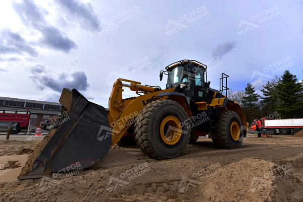 Фронтальный погрузчик LiuGong CLG877H (7 тонн)