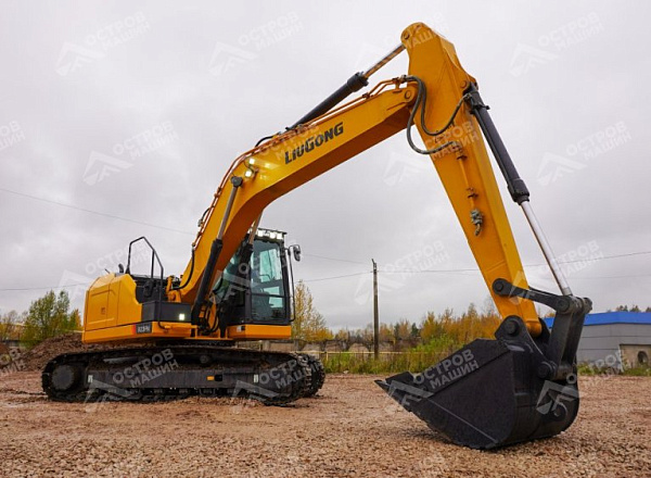 Экскаватор гусеничный LiuGong CLG923FN (23 тонны)