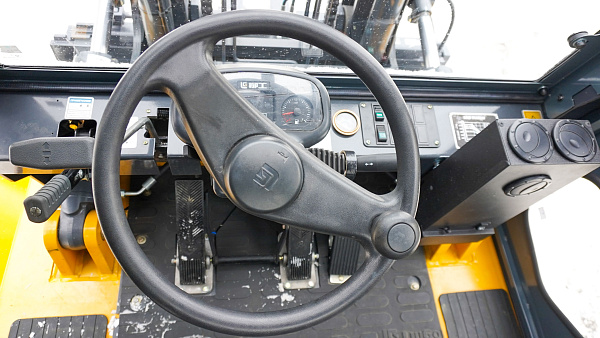 Дизельный вилочный погрузчик LiuGong CLG2070H Isuzu (7 тонн)