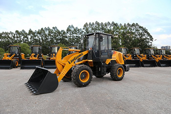 Фронтальный погрузчик LiuGong CLG820Н (2 тонны)