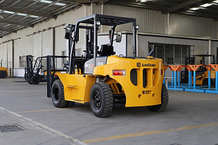 Как выбрать вилочный погрузчик