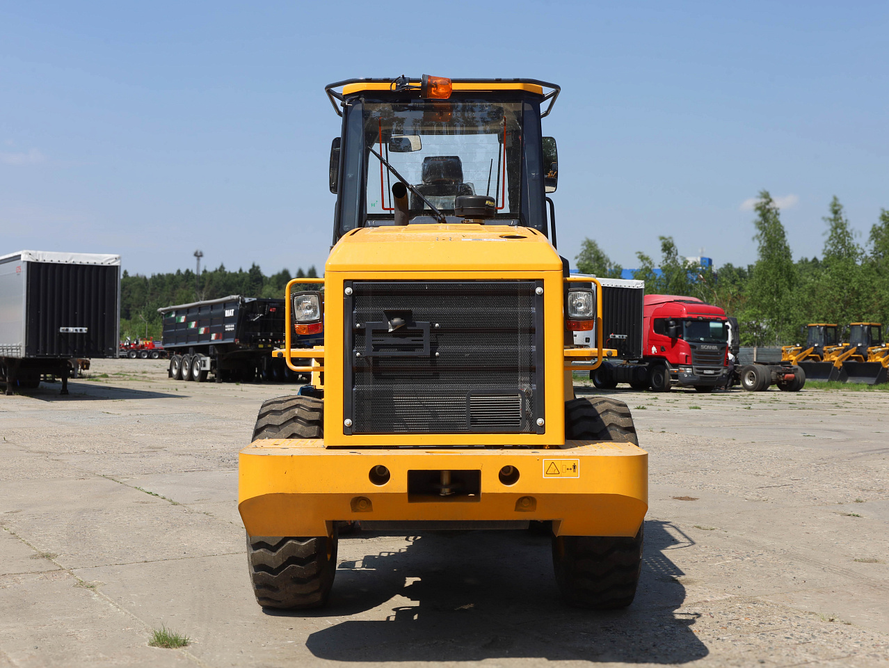 Фронтальный погрузчик LiuGong CLG835N (3 тонны)