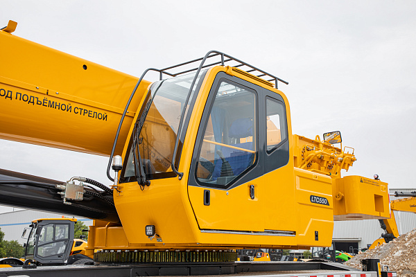 Автокран LiuGong LTC 550С5L