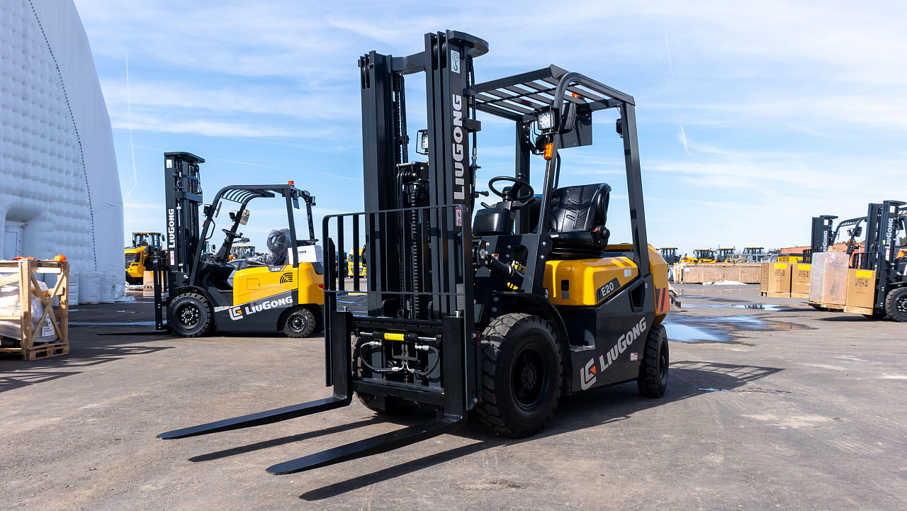 Дизельный вилочный погрузчик LiuGong CPCD20Е (2 тонны)