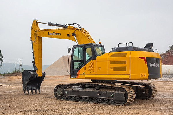 Экскаватор LiuGong CLG933F гусеничный (33 тонны)