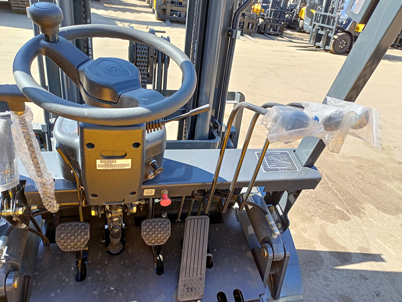 Дизельный вилочный погрузчик LiuGong CPCD20 Isuzu (2 тонны)