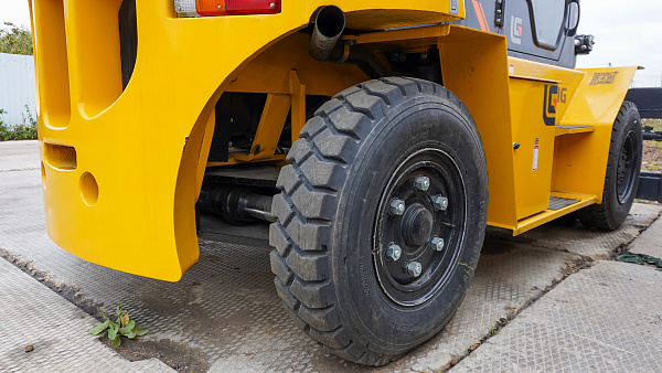 Дизельный вилочный погрузчик LiuGong CLG2050H (5 тонн)