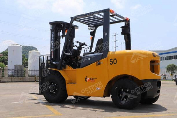 Дизельный вилочный погрузчик LiuGong CPCD50 (5 тонн)