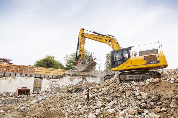 Экскаватор разрушитель гусеничный LiuGong CLG939E (45 тонн)