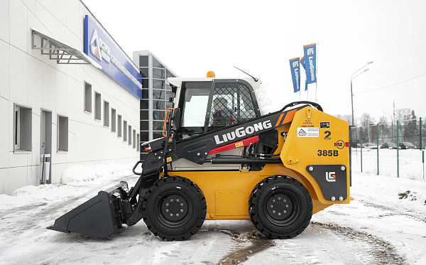 Мини-погрузчик LiuGong CLG385B MAX