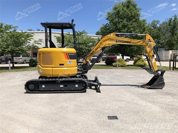 Экскаватор LiuGong CLG9035E гусеничный (4 тонны)